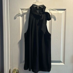 Black halter with side neck bow 🎀